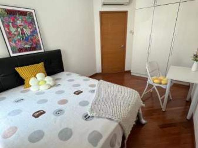 Room for rent in Macpherson