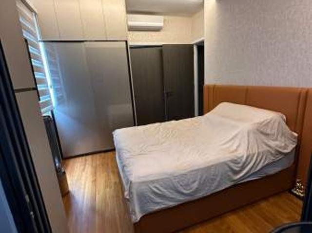 Room for rent in Geylang, 14 Central East, Eunos