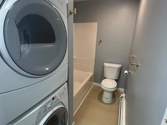 Room for rent in Warren, Bristol County