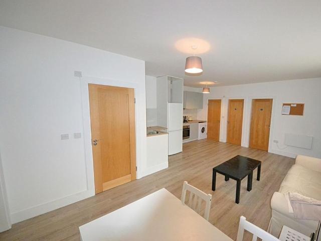 Room to rent in Bluebell, North Tipperary
