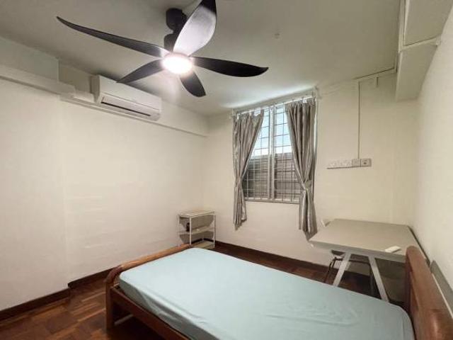 Room for rent
