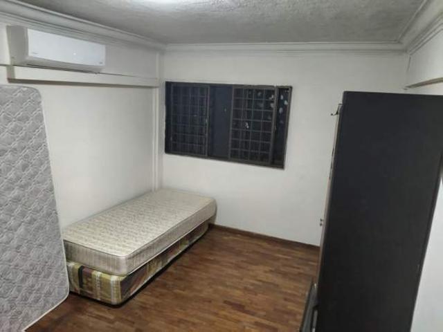 Room for rent in Hougang, 19 North East, Hougang