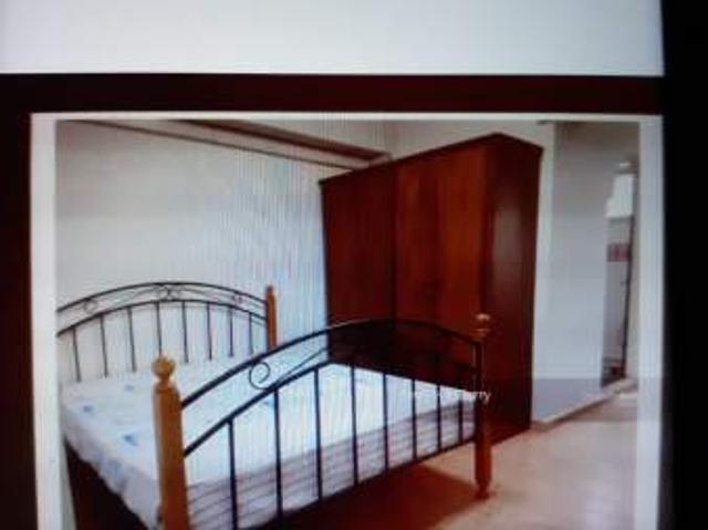 Room for rent in Hougang