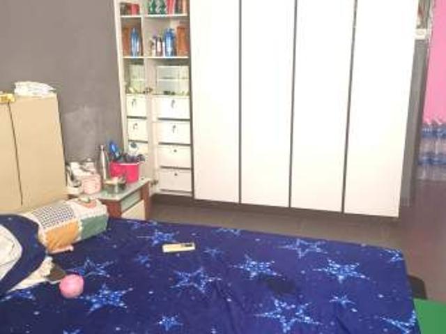 Room for rent in Hougang, 19 North East, Hougang