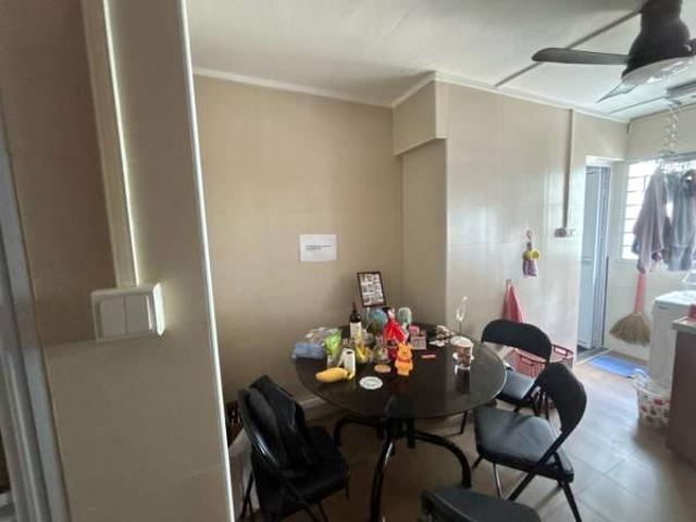 Room for rent in Hougang, 19 North East, Hougang