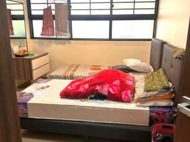 Room for rent in Hougang, 19 North East, Hougang