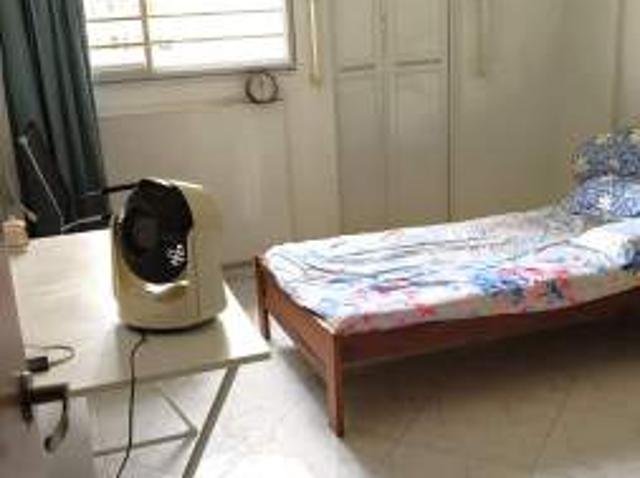 Room for rent