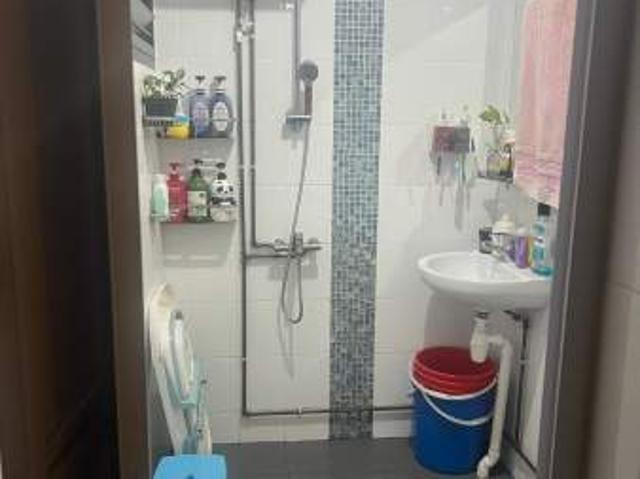 Room for rent in Hougang, 19 North East, Hougang