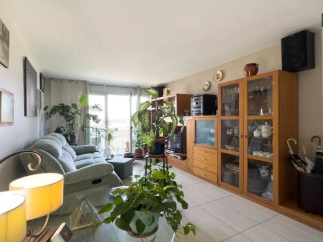 Habitación en alquiler en Districte 6, Barcelonès