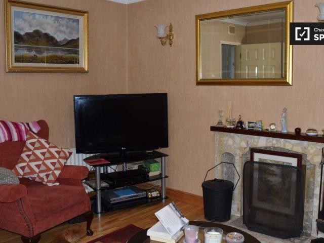 Room to rent in Blanchardstown, North Tipperary