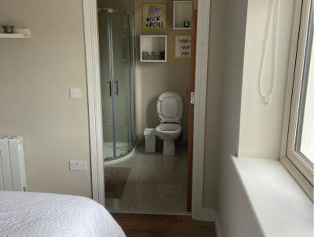 Room to rent in Malahide, North Tipperary