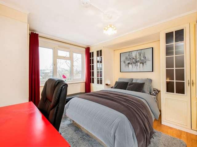 Room for rent in North Kensington, Greater London