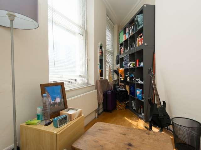 Room for rent in Covent Garden, Greater London