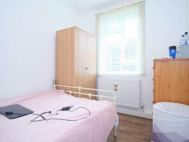 Room for rent in Fulham, Greater London