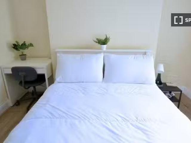 House to rent in Bluebell, North Tipperary