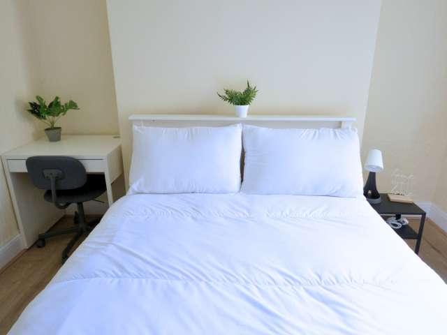 Room to rent in Bluebell, North Tipperary