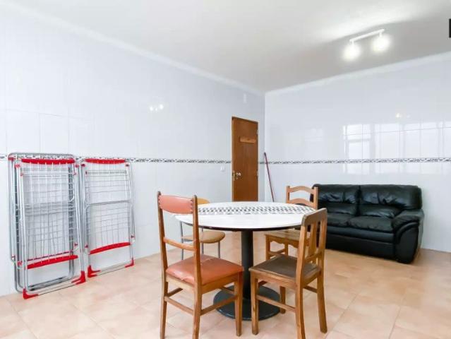 Quarto alugar em Avenidas Novas, Lisboa