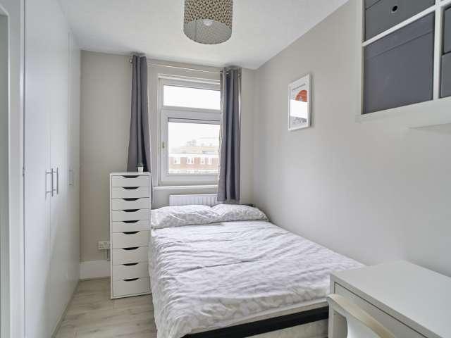 Room for rent in Haggerston, Greater London