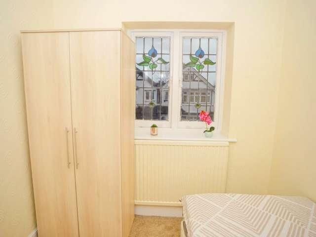 Room for rent in Streatham, Greater London