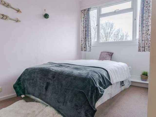 Room for rent in Fulham, Sands End
