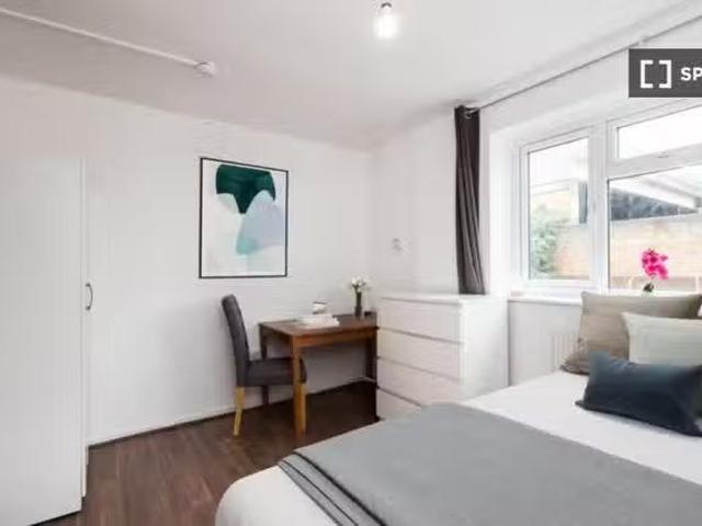 House for rent in Patmore Estate, Nine Elms