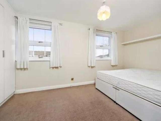 Room for rent in London Borough of Merton, Greater London
