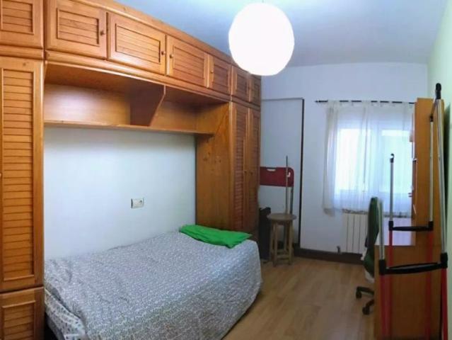 Habitación en alquiler en Oviedo, Asturias