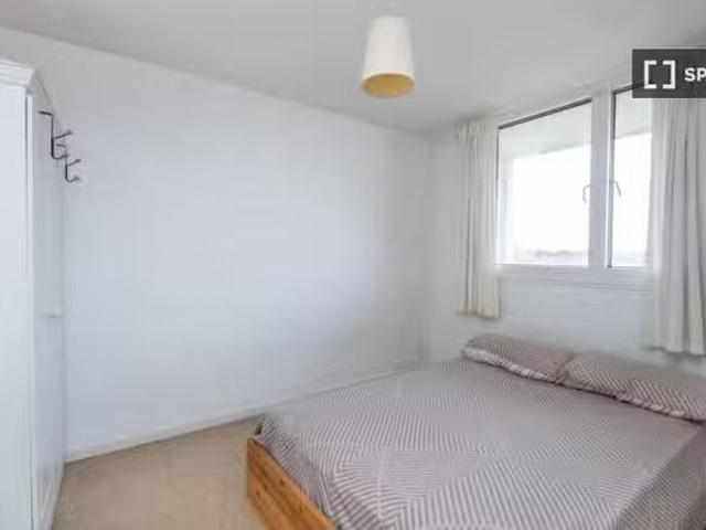 House for rent in Myatt's Fields, Greater London
