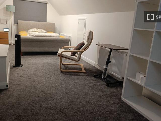 Room to rent in Tallaght, North Tipperary