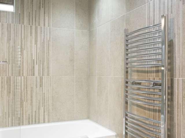 Room for rent in London Borough of Croydon, Cat Hill