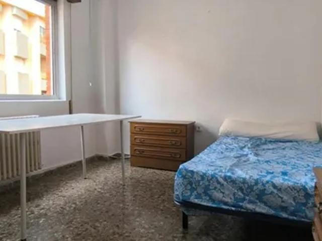 Habitación en alquiler en Parque Sur, Albacete