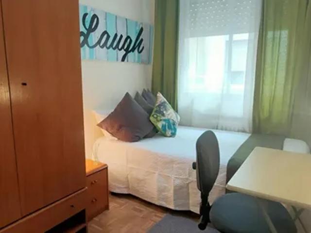 Habitación en alquiler en Distrito II, Alcalá De Henares