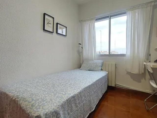 Habitación en alquiler en Distrito II, Alcalá De Henares