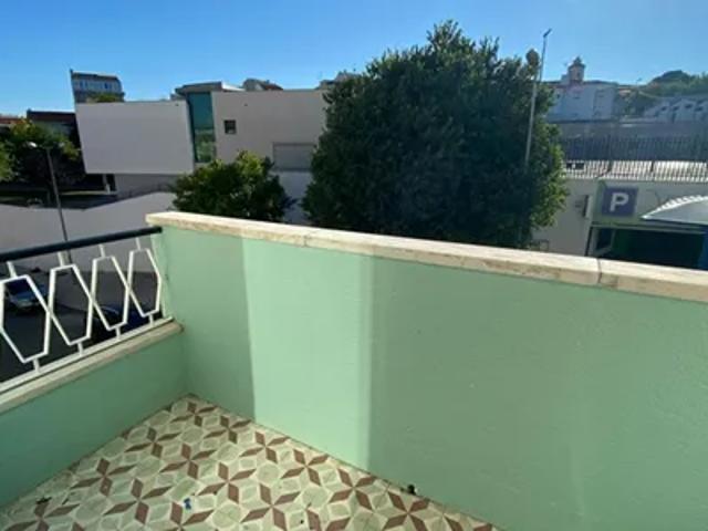 Quarto alugar em Cova da Piedade, Almada