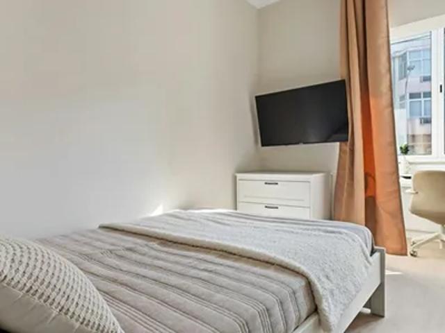 Quarto alugar em Amadora, Lisboa