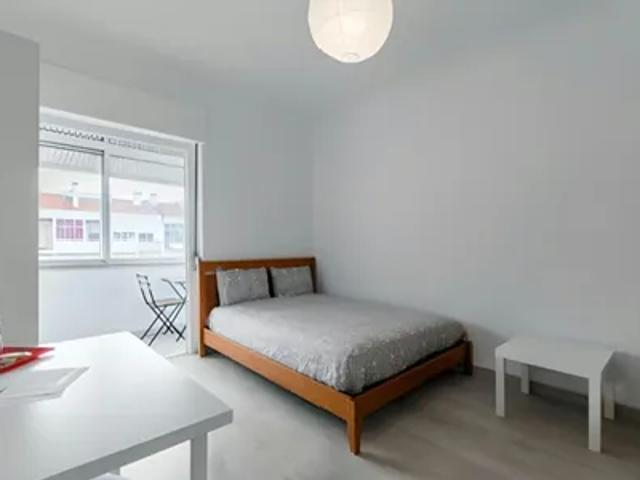 Quarto alugar em Amadora, Lisboa