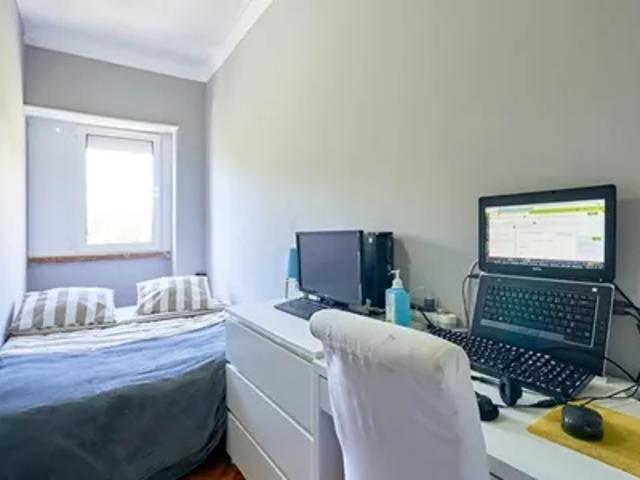 Quarto alugar em Amadora, Lisboa