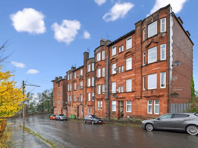 Room for rent in Balgrayhill, Glasgow