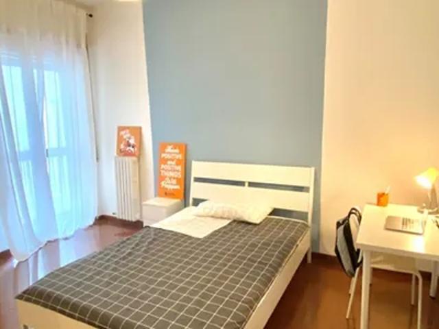 Stanza in affitto a Municipio 1, Puglia