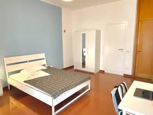 Stanza in affitto a Municipio 1, Puglia