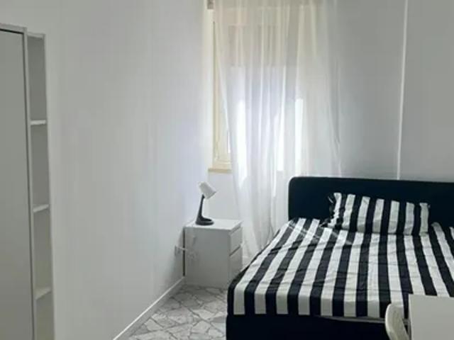 Stanza in affitto a Municipio 1, Puglia