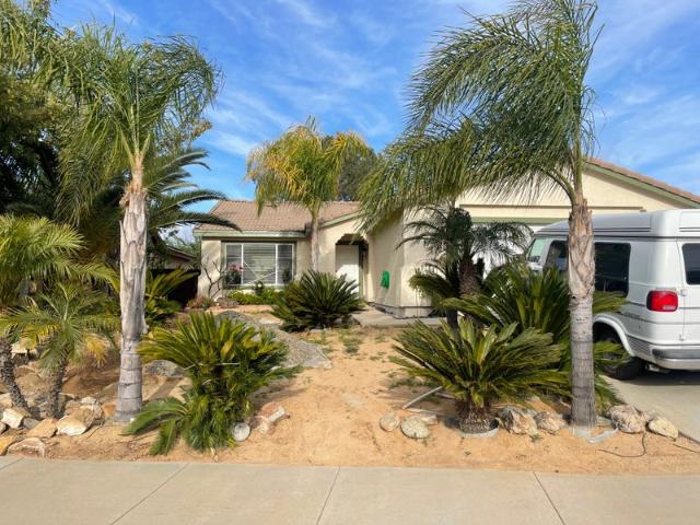 Room for rent in Lake Elsinore, California