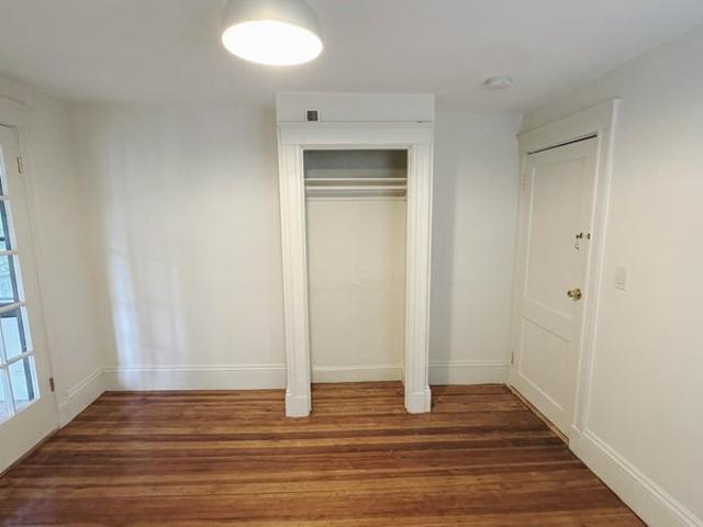 Room for rent in Massachusetts