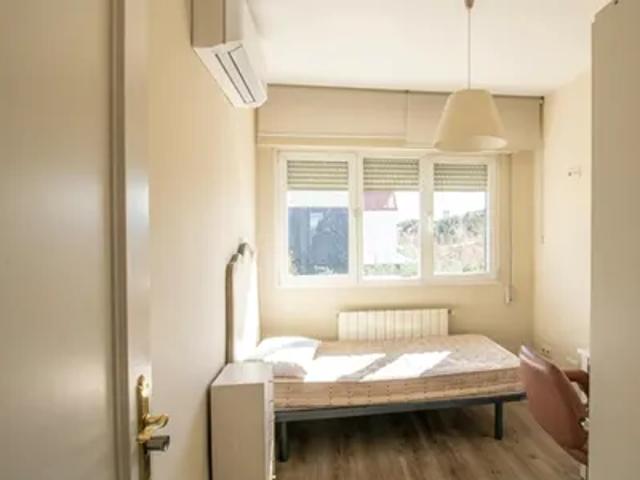 Habitación en alquiler en Boadilla Del Monte, Madrid