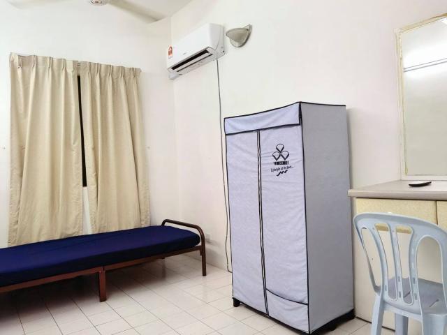 Room for rent in Petaling, Damansara Damai