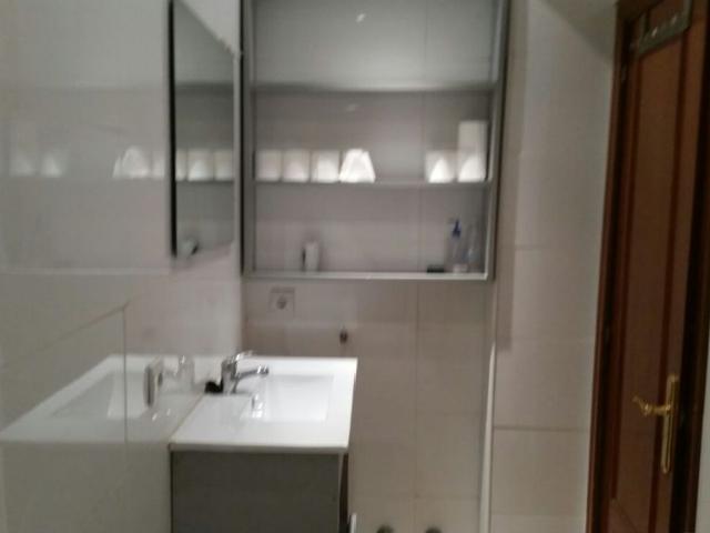 Habitación en alquiler en San Lázaro y Otero, Oviedo