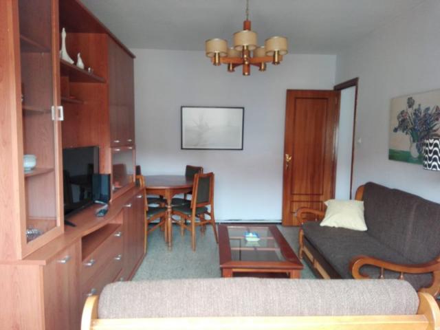 Habitación en alquiler en Oviedo, San Lázaro / San Llázaro