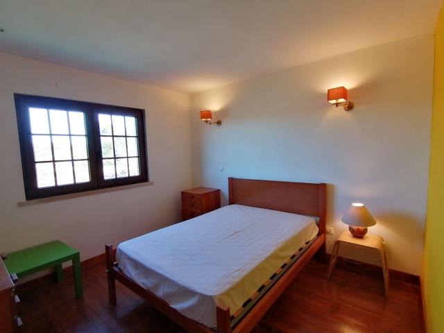 Quarto alugar em Cortelhas, Albufeira