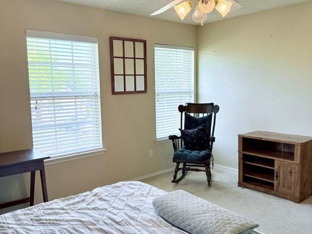 Room for rent in Corinth, Texas