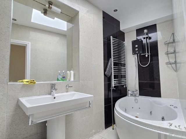 Room for rent in Greater London